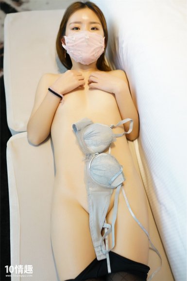 RNG夺冠 LPL的小姐姐们也纷纷火了起来!-章鱼直播官网(图3) 章鱼直播